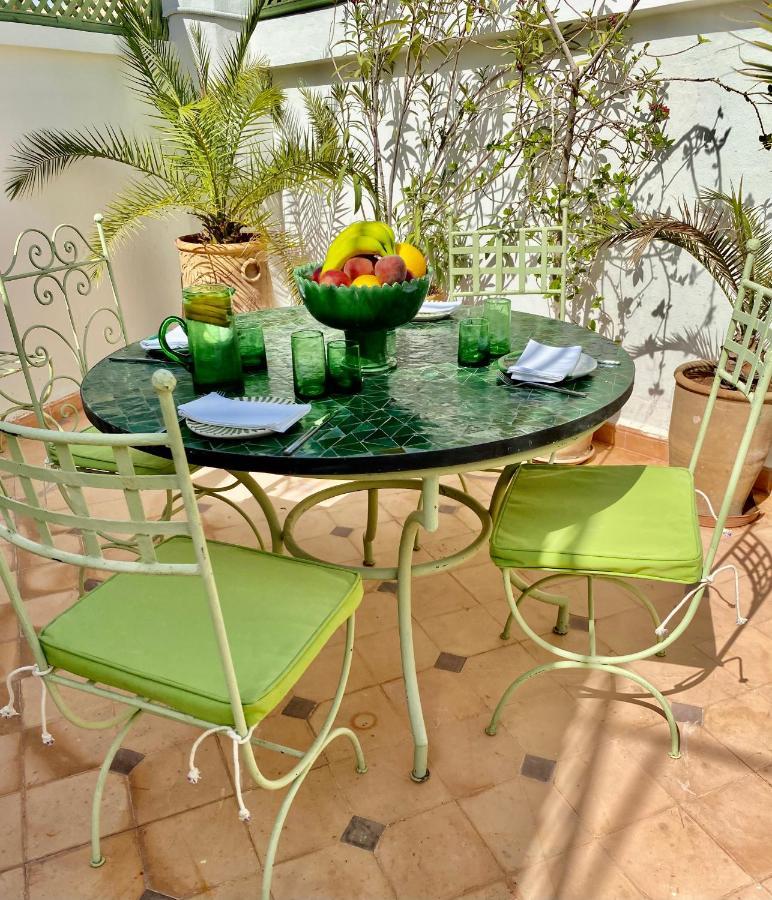 Riad Dar Adal Exclusivite 2 A 6 Personnes Petit Dejeuner Compris Place Jemaa El Fna Marrakesh Exterior photo