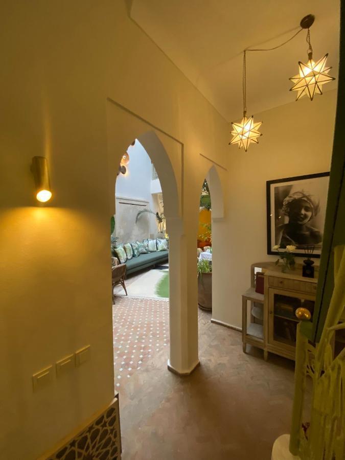 Riad Dar Adal Exclusivite 2 A 6 Personnes Petit Dejeuner Compris Place Jemaa El Fna Marrakesh Exterior photo